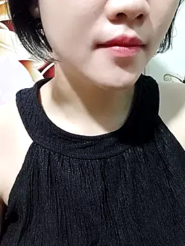 Snapshot of Sexyass13 chatting on 09.21.25 Sexyass13 online show from 09.21.25