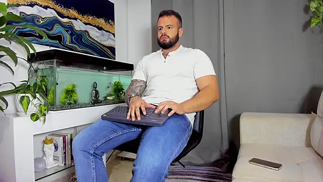 Johnnygrayson1 online show from 01.24.25