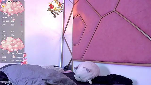 Yuri Stars online show from 03.06.25