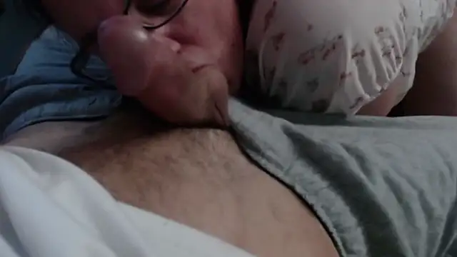 Snapshot of ObedientWhore chatting on 09.21.25 ObedientWhore online show from 09.21.25