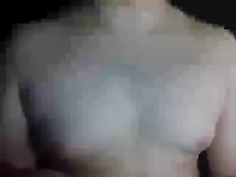 Snapshot of Himbo_fox chatting on 12.19.24 Himbo fox online show from 12.19.24