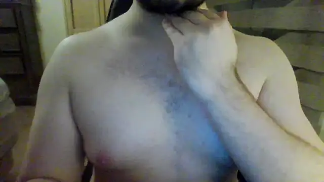 Snapshot of Himbo_fox chatting on 09.28.25 Himbo fox online show from 09.28.25