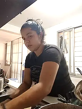 love and Lust online show from 02.21.25