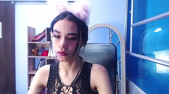 Snapshot of Jasmin_Skinny chatting on 03.20.25 Jasmin Skinny online show from 03.20.25