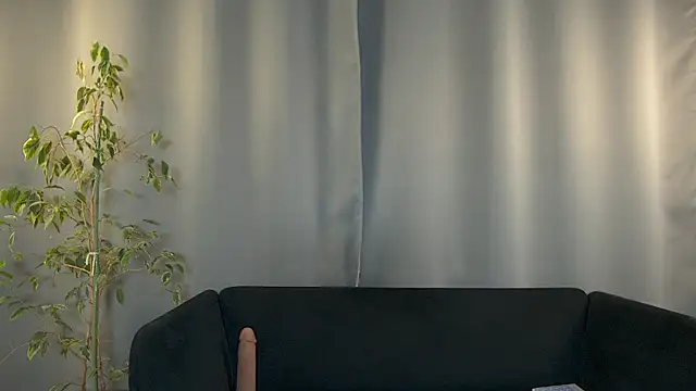 weshycouple online show from 03.15.25