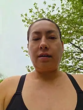 Snapshot of xLadyScarlettx chatting on 04.29.26 xLadyScarlettx online show from 04.29.26