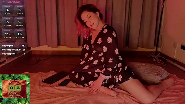 Snapshot of Hairyandsexysalma chatting on 03.17.25 Hairyandsexysalma online show from 03.17.25