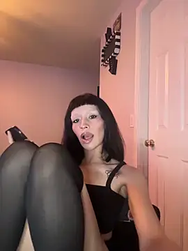 Gothbabbi online show from 03.10.26