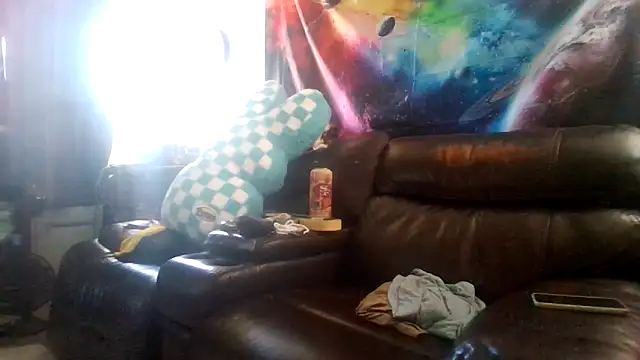 Antoniothedon online show from 04.15.26