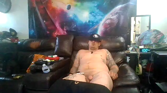 Snapshot of Antoniothedon chatting on 04.18.26 Antoniothedon online show from 04.18.26