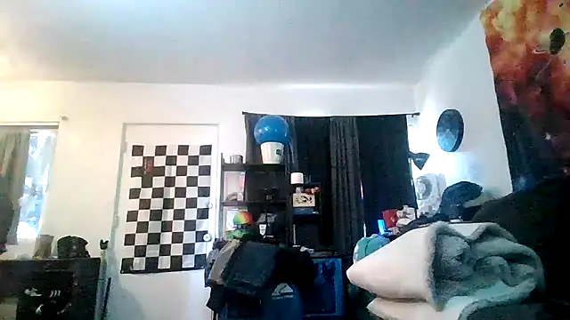 Snapshot of Antoniothedon chatting on 05.20.26 Antoniothedon online show from 05.20.26