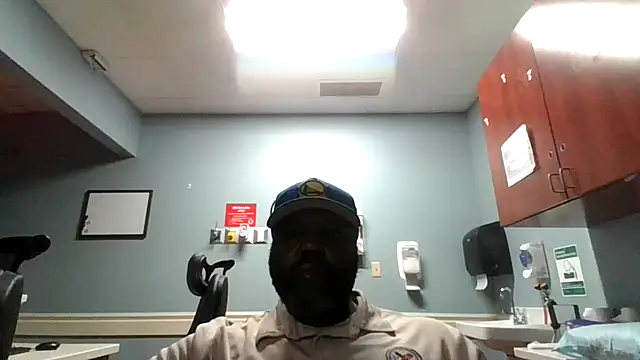 Snapshot of Willie8762 chatting on 03.22.26 Willie8762 online show from 03.22.26