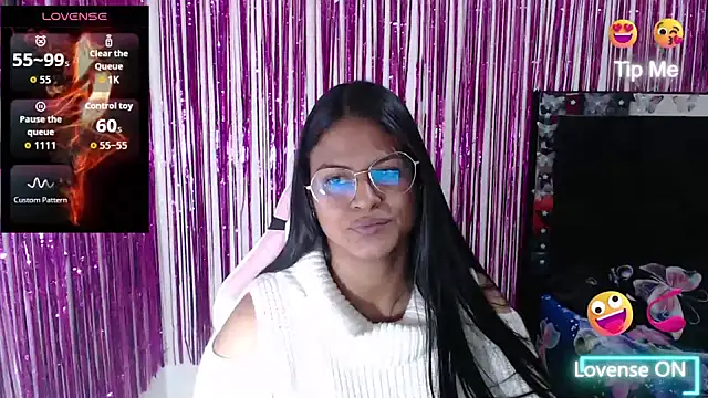 Snapshot of SweetAlmaa chatting on 04.07.26 SweetAlmaa online show from 04.07.26