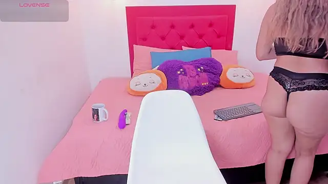 Ema Stone65 online show from 12.03.24