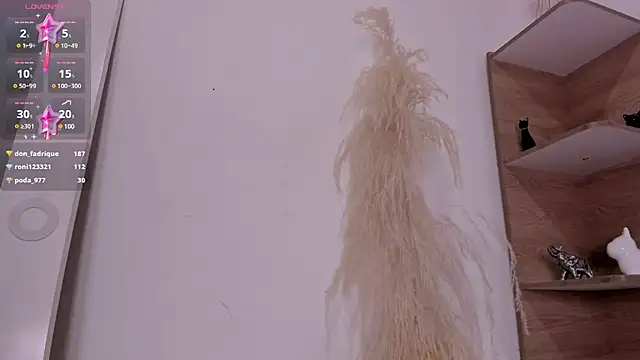 Snapshot of Kaela18 chatting on 01.28.25 Kaela18 online show from 01.28.25