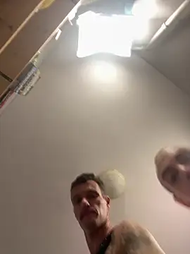 UnCuTupTheBuTT online show from 09.19.25