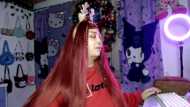 lussyevans24 online show from 12.14.25