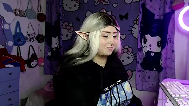 lussyevans24 online show from 01.19.26