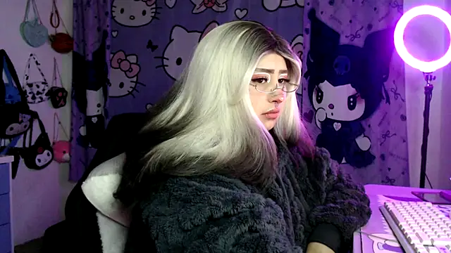 lussyevans24 online show from 03.20.26