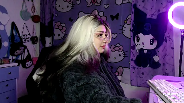 lussyevans24 online show from 03.21.26