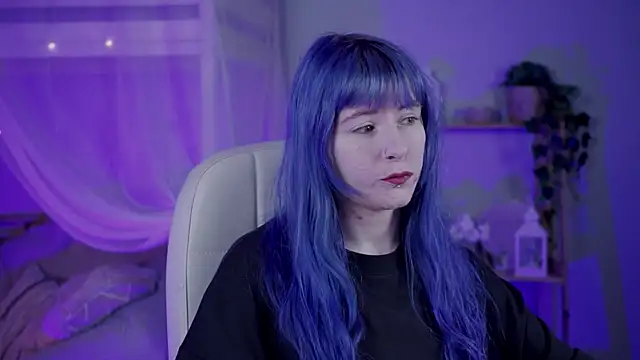 LexiWenford online show from 12.04.25