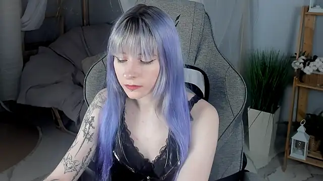 LexiWenford online show from 12.19.25