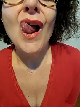 Viola8p online show from 12.18.25