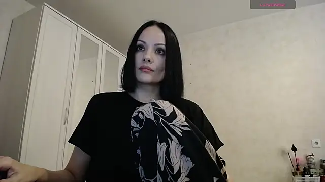 Devil Goddess online show from 12.19.25