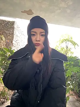 Snapshot of Asia-Melody chatting on 02.16.25 Asia-Melody online show from 02.16.25