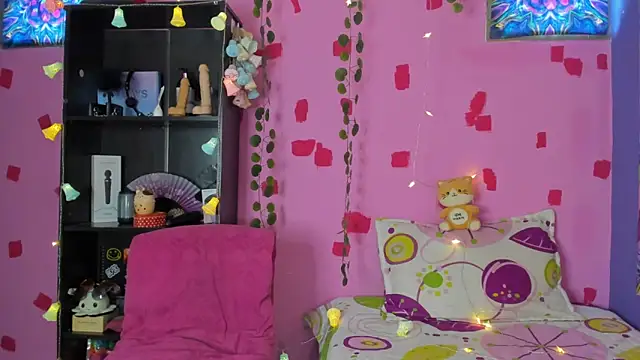 kittyzenn online show from 02.12.25