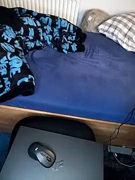 Dennis 2024 online show from 11.18.25