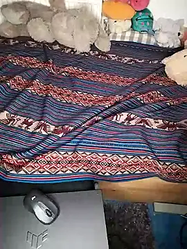 Dennis 2024 online show from 11.23.25