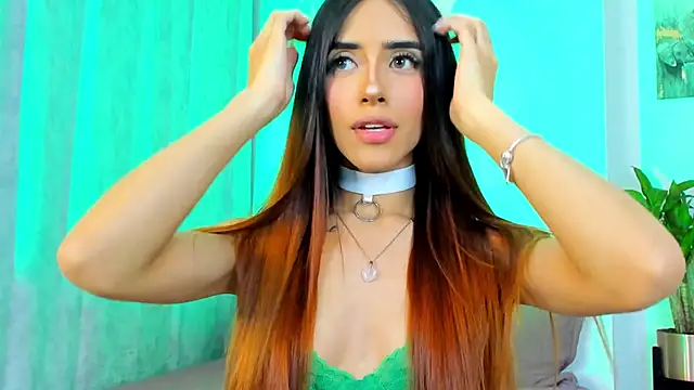 StormiRusso online show from 01.24.25