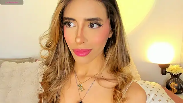 StormiRusso online show from 01.13.26