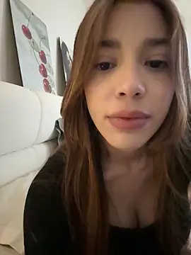 DanielaSaenz0 online show from 09.18.25