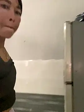 Linaannn online show from 11.12.25