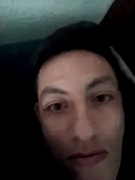 Snapshot of alexmoragomez chatting on 01.30.25 alexmoragomez online show from 01.30.25