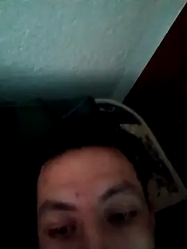 Snapshot of alexmoragomez chatting on 02.20.25 alexmoragomez online show from 02.20.25