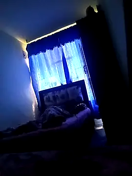 Snapshot of alexmoragomez chatting on 04.02.26 alexmoragomez online show from 04.02.26