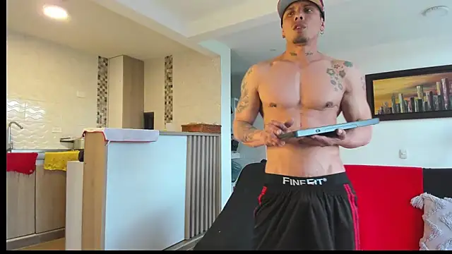 MARCELOANDLUCIAN online show from 01.14.26