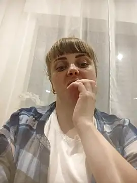 Snapshot of CoddessCrystal chatting on 02.22.26 CoddessCrystal online show from 02.22.26