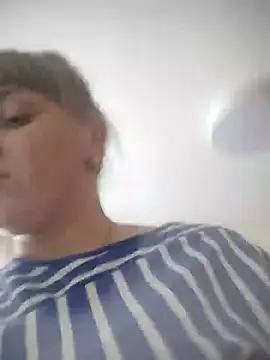 Snapshot of CoddessCrystal chatting on 04.07.26 CoddessCrystal online show from 04.07.26