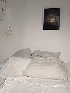 gymyagirlll online show from 10.12.25