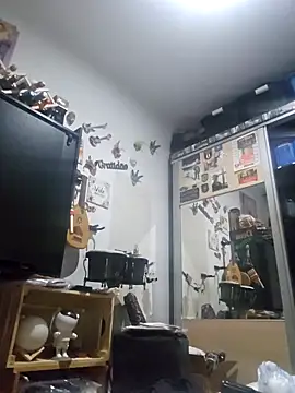 Snapshot of Binhosex2024 chatting on 11.06.25 Binhosex2024 online show from 11.06.25