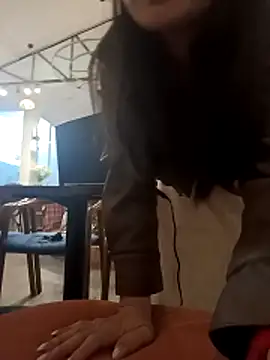 Snapshot of Love_making chatting on 12.15.25 Love making online show from 12.15.25