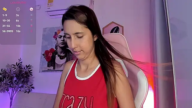 Snapshot of aleja_rythm chatting on 01.20.25 aleja rythm online show from 01.20.25
