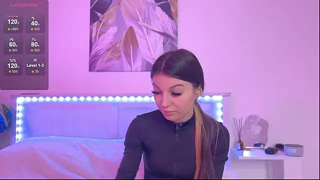 Veronica leal online show from 11.03.25