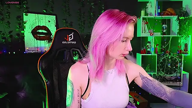  HelenCarter online show from 03.07.25