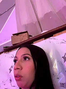 Lina10 online show from 11.20.25