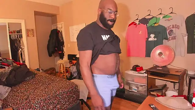 MrChuckDailyXXX online show from 01.09.26